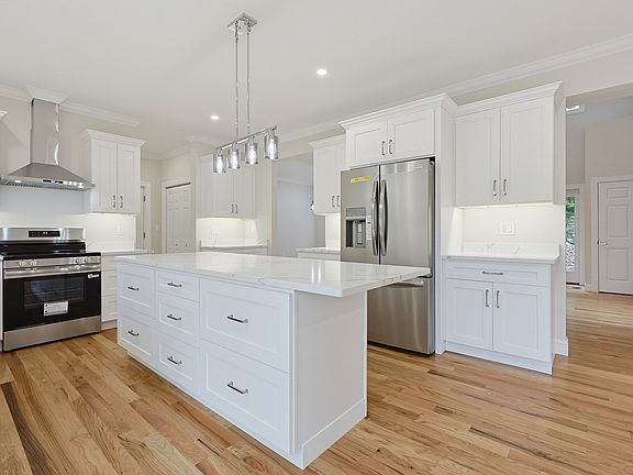 4th image of 69 Denfield Rd