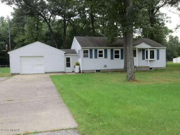 6541 E Apple Ave, Muskegon, MI 49442