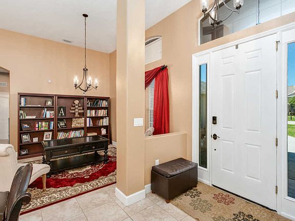 4th image of 3960 Waterford Dr