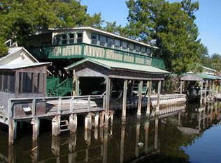 68 8th Ave E, Horseshoe Beach, FL 32648