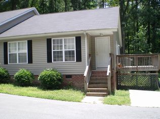 117 N Woods Rd, Henderson, NC 27536