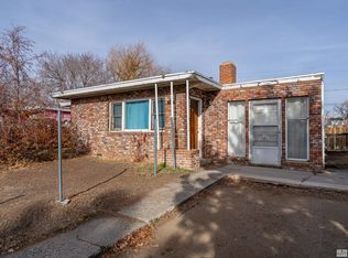 725 Winston Dr, Reno, NV 89512