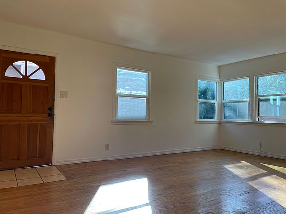 4th image of 5123 1/2 Colfax Ave