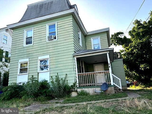 1st image of 24 Cedar St