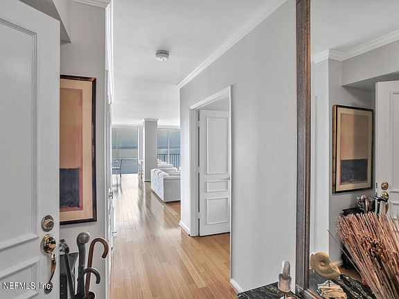 3rd image of 1596 Lancaster Ter APT 10A