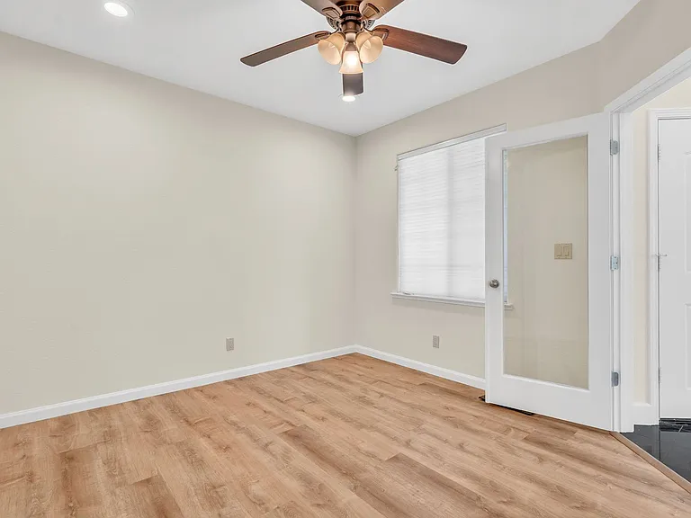 2317 Wayfarer Dr — Photo 8