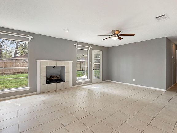 4th image of 29107 Binefield St