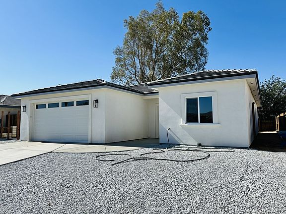 2nd image of 124 Kathy Ave