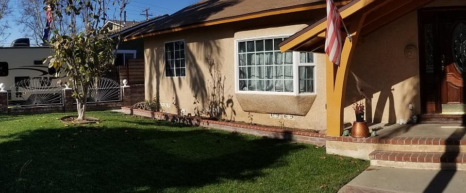 1st image of 6919 Seaborn St