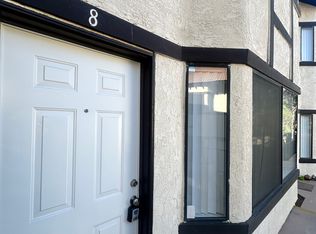 4940 Lewis Rd APT 8, Agoura Hills, CA 91301