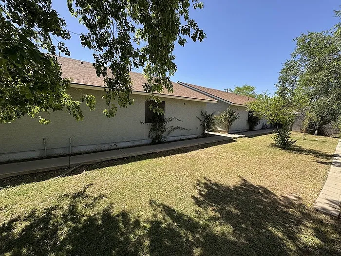 2934 E Angela Dr #2 — Photo 1