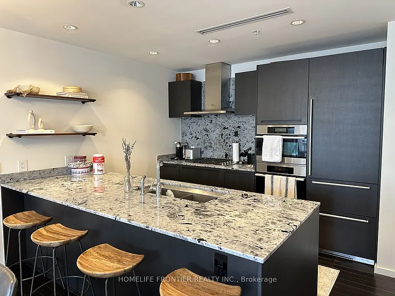180 University Ave #3004 — Photo 5