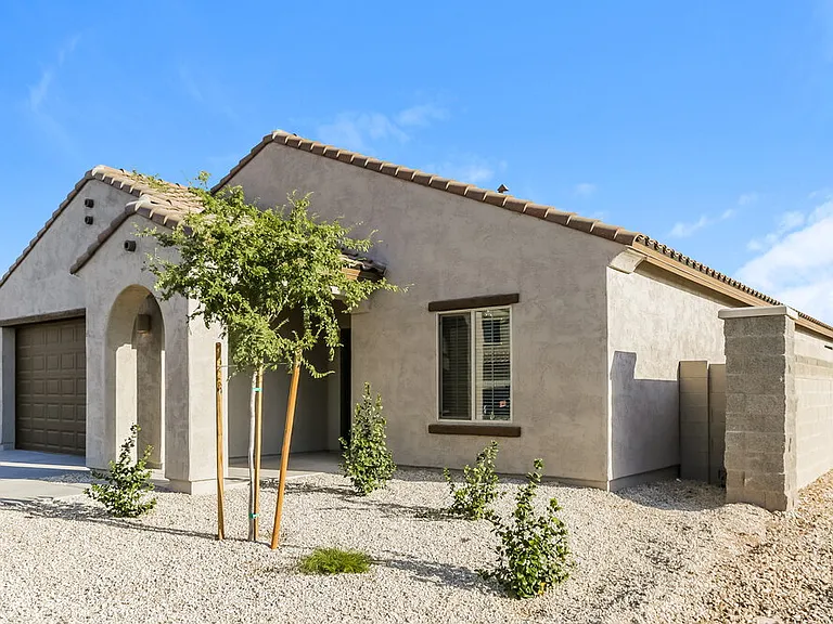 10804 W Bloch Rd — Photo 3