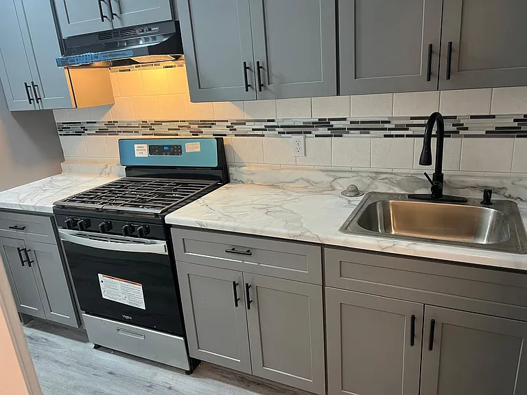 19-21 Mattlage Pl — Photo 13