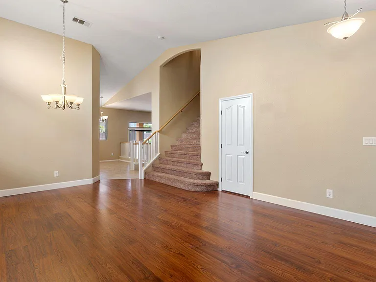 260 Pastel Cloud St — Photo 5