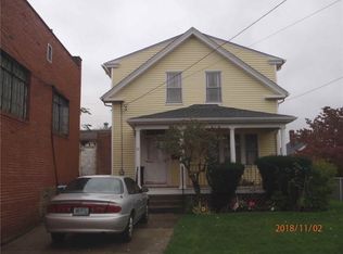 12 Moorefield St, Providence, RI 02909