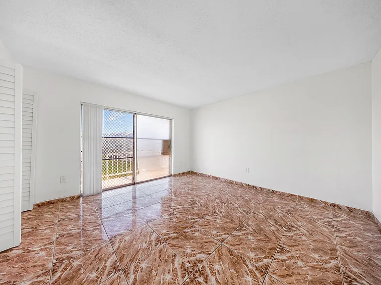 301 NW 177th St #201 — Photo 15