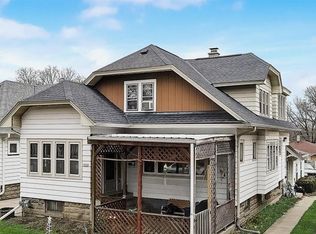 2912 S 38th St #2912A, Milwaukee, WI 53215