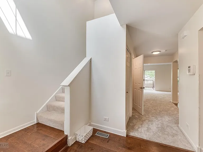 3220 Cool Springs Ct — Photo 1