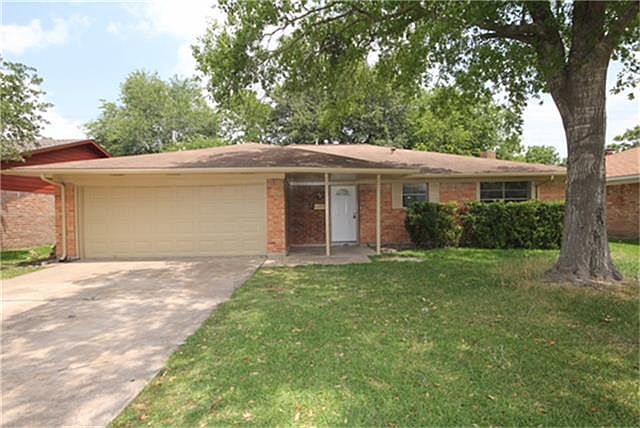 1st image of 1113 Brenda Dr