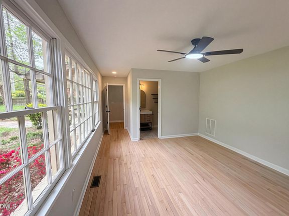 4th image of 4117 White Pine Dr
