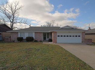801 Crestland Dr, Bartlesville, OK 74006