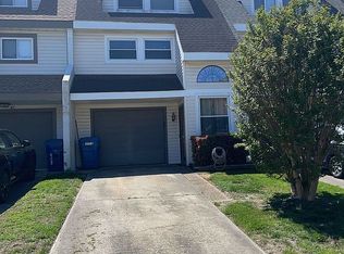 3772 Chimney Creek Dr, Virginia Beach, VA 23462
