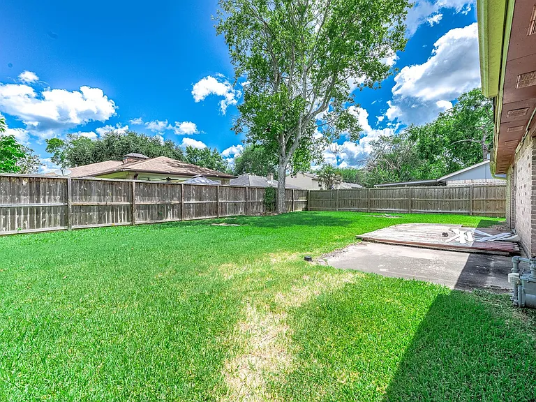 16238 Sierra Grande Dr — Photo 26