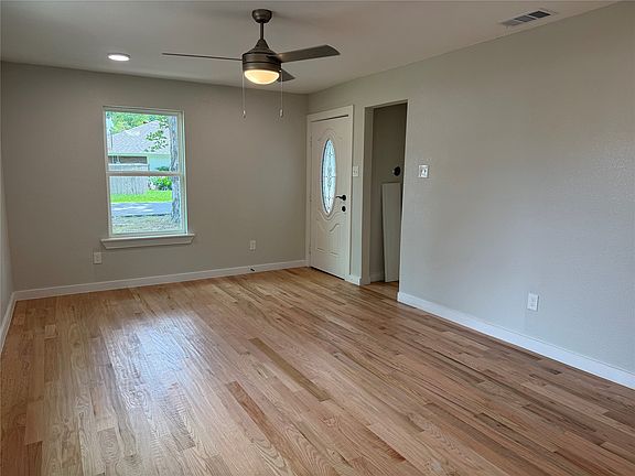 5th image of 307 N 4th St