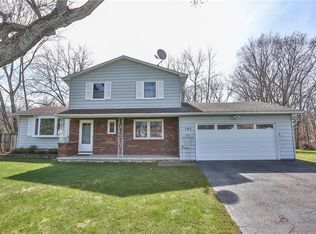 142 Erath Dr, Rochester, NY 14626