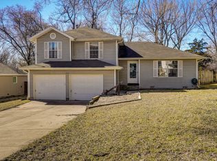 3731 S Oak Ave, Springfield, MO 65804