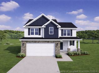 846 Southerland Peak Dr, Raeford, NC 28376