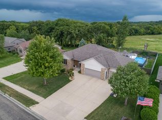 3088 Northridge Ln NE, Owatonna, MN 55060