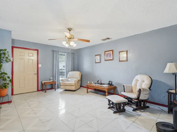 3534 Poquita Dr, Dallas, TX 75220