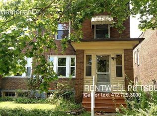 1611 Memorial Dr, Pittsburgh, PA 15216