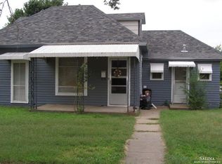 1004 State St, Ellsworth, KS 67439
