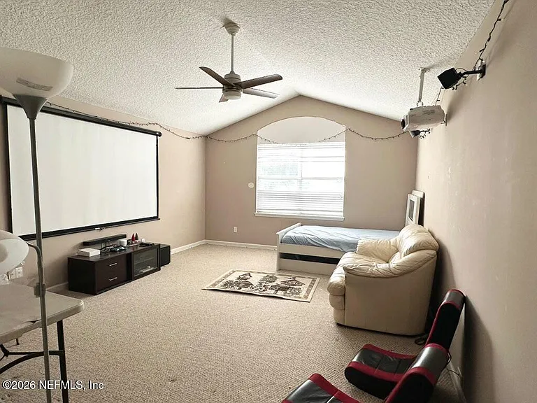 1932 Lyndhurst Dr — Photo 19
