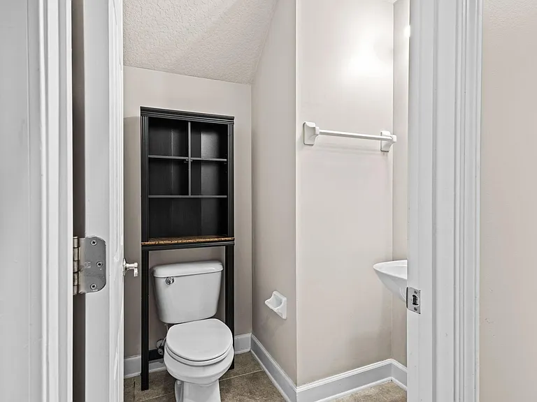 6292 Battlegate Rd — Photo 16
