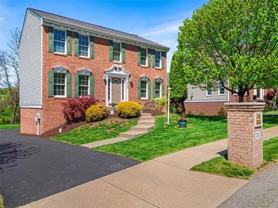2707 Country Club Dr, Pittsburgh, PA, 15205