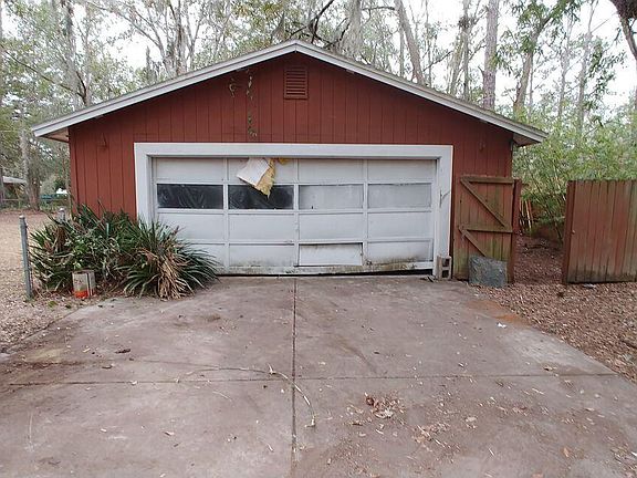 4th image of 900 Plainfield Ave