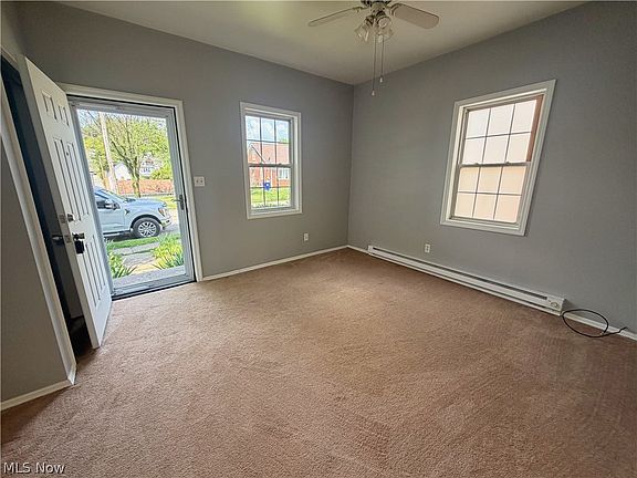 3rd image of 1310 Riverview St