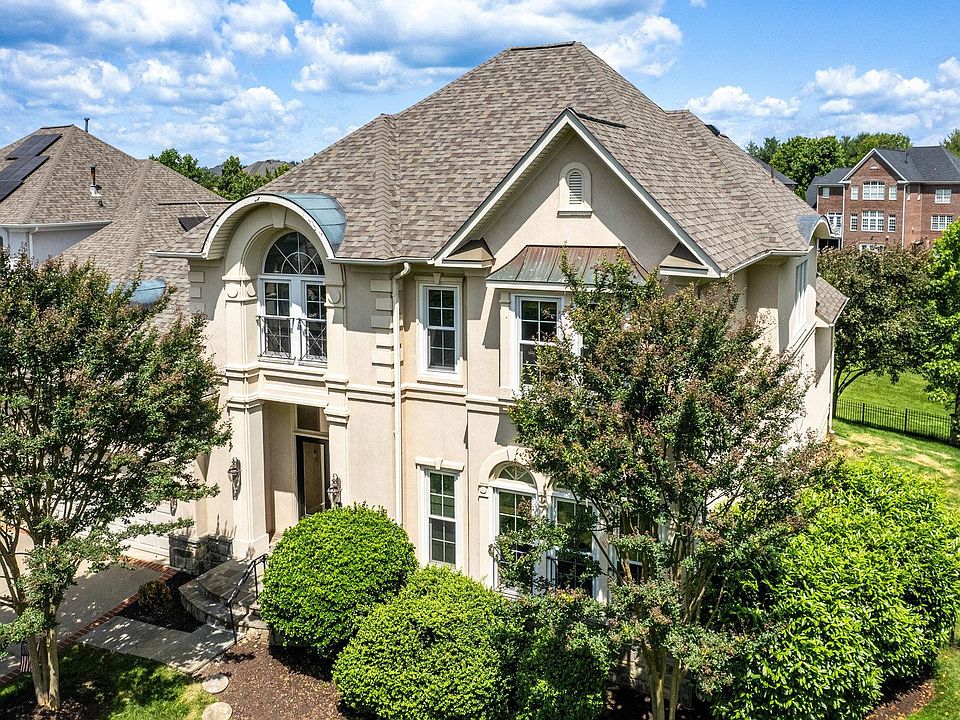 1st image of 43588 Jackson Hole Cir