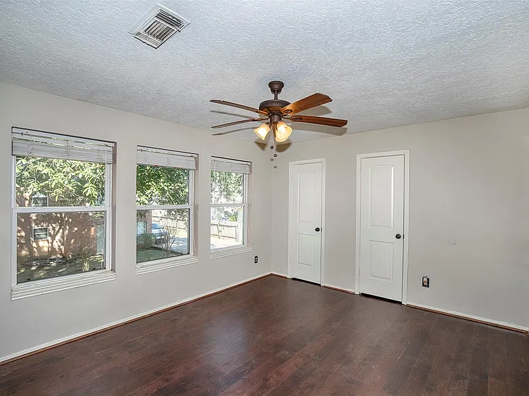431 Sunset Dr #2 — Photo 15
