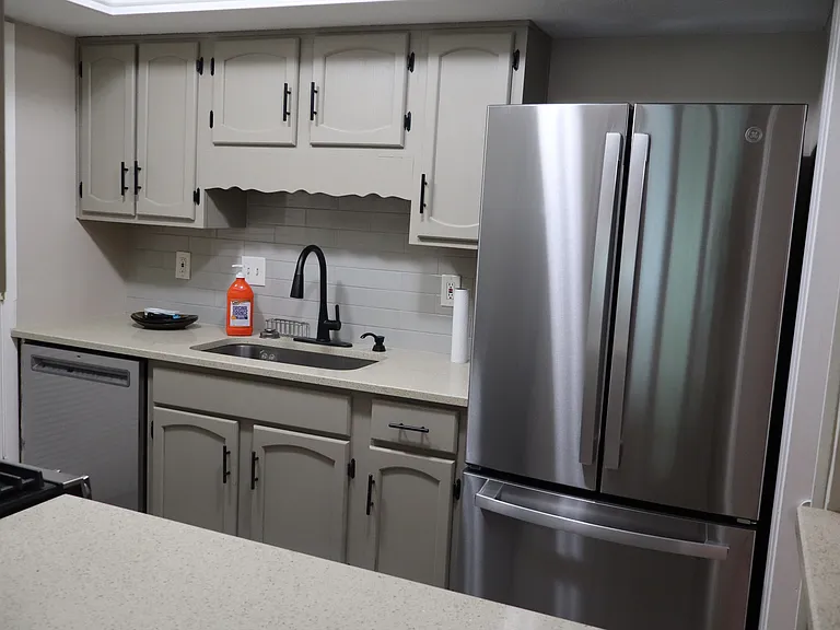 4207 Canyon Point Cir — Photo 21