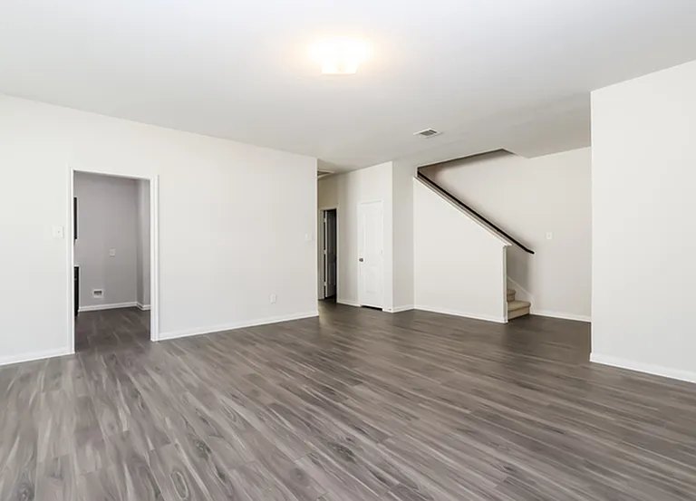 3619 Spy Glass Hill Dr — Photo 15