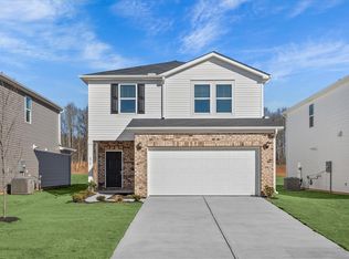 678 Cozy Bluff Rd, Spartanburg, SC 29301