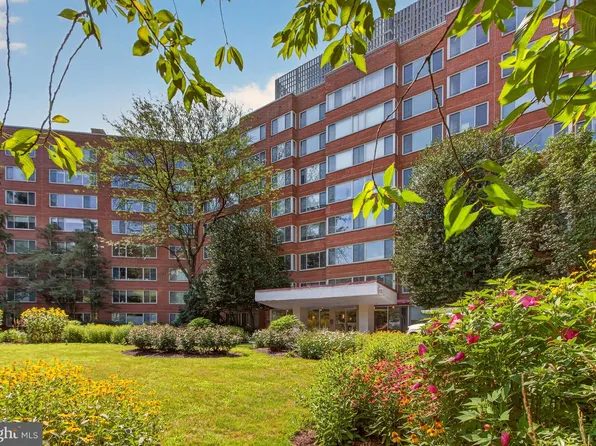4000 Tunlaw Rd NW APT 705, Washington, DC 20007