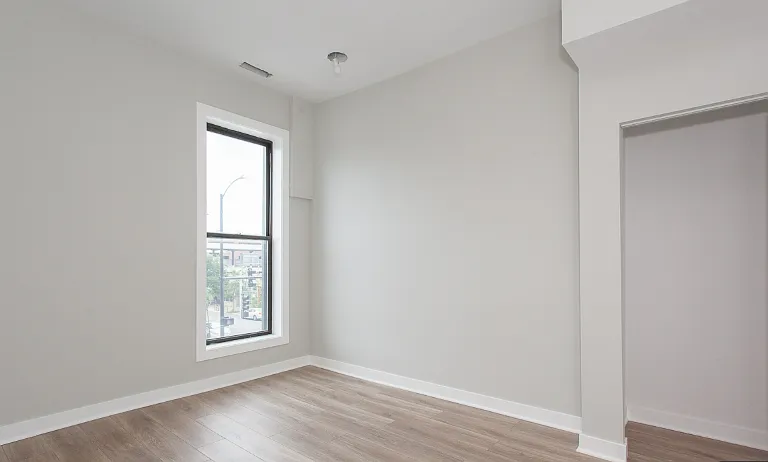 3000-02 N Sheffield Ave #2N — Photo 2