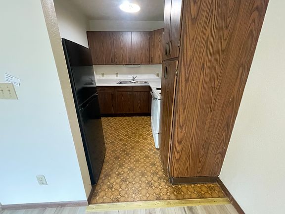 2nd image of 1320 23rd Ave S APT H