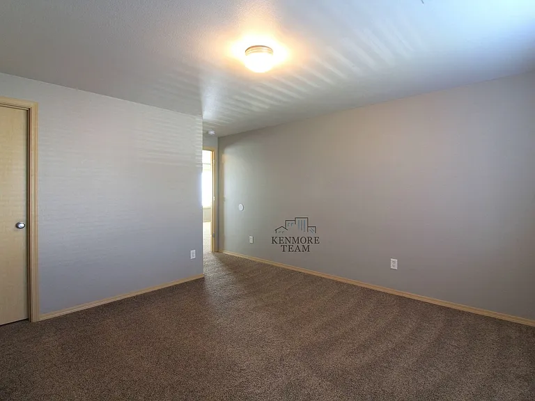 4414 Moline Ln — Photo 9